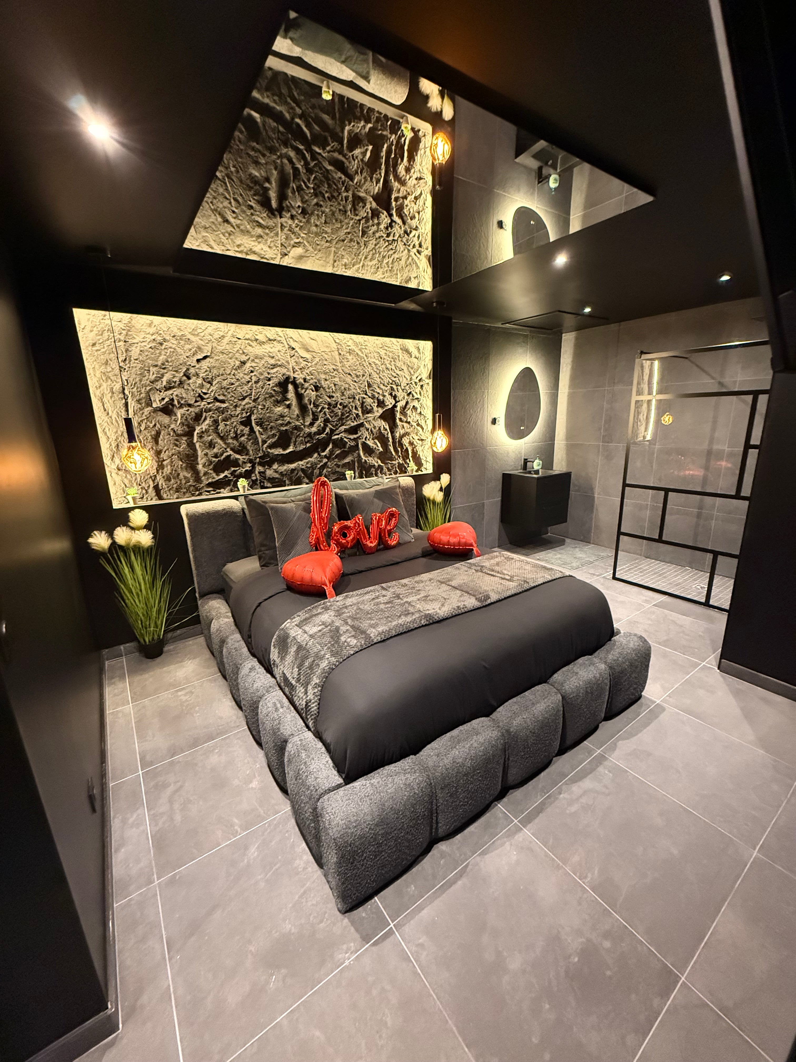 La Suite - Love Room Argenteuil